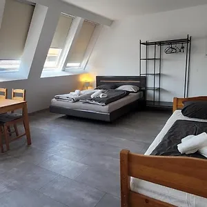  Apartamento Tota